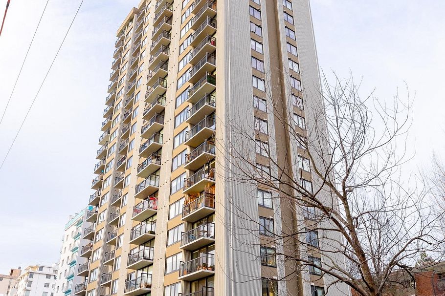 1202 1330 Harwood Street Vancouver, BC - 3