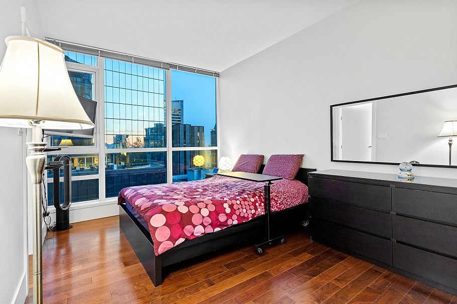 3303 1189 Melville Street Vancouver, BC - 18