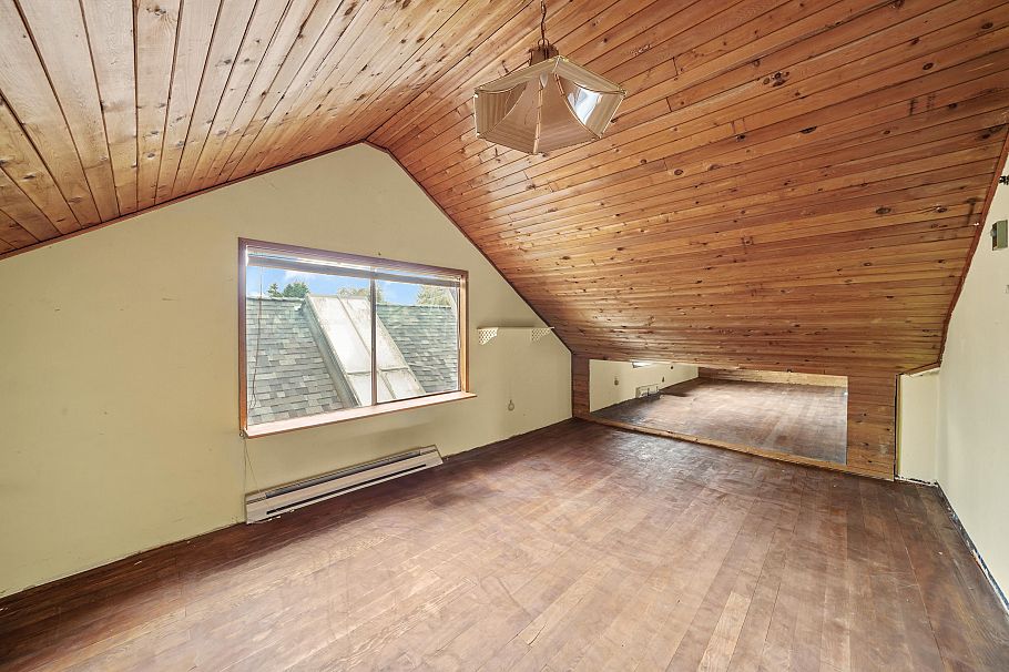 3535- 3539 W 3rd Avenue Vancouver, BC - 17