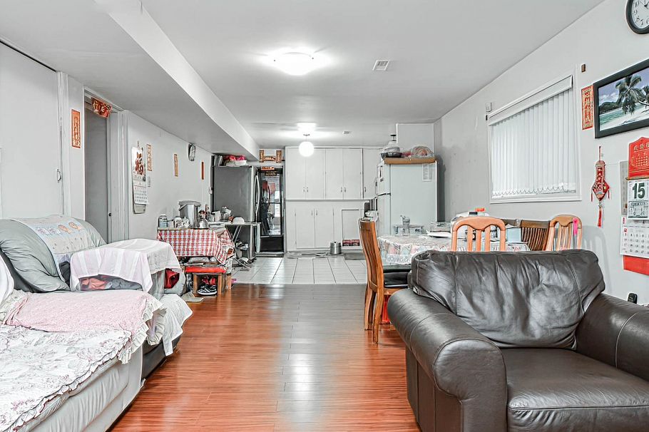 6021 Commercial Street Vancouver, BC - 23