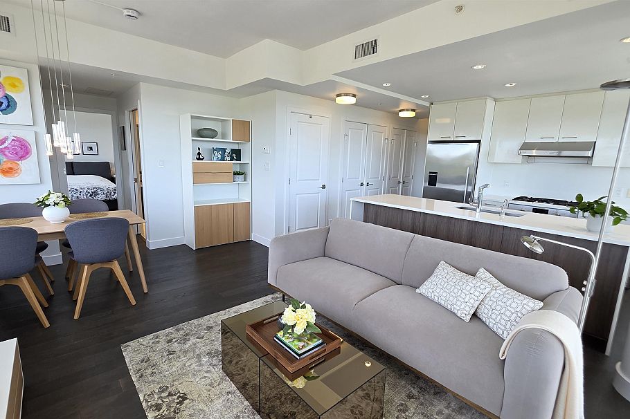 907 6383 Cambie Street Vancouver, BC - 10