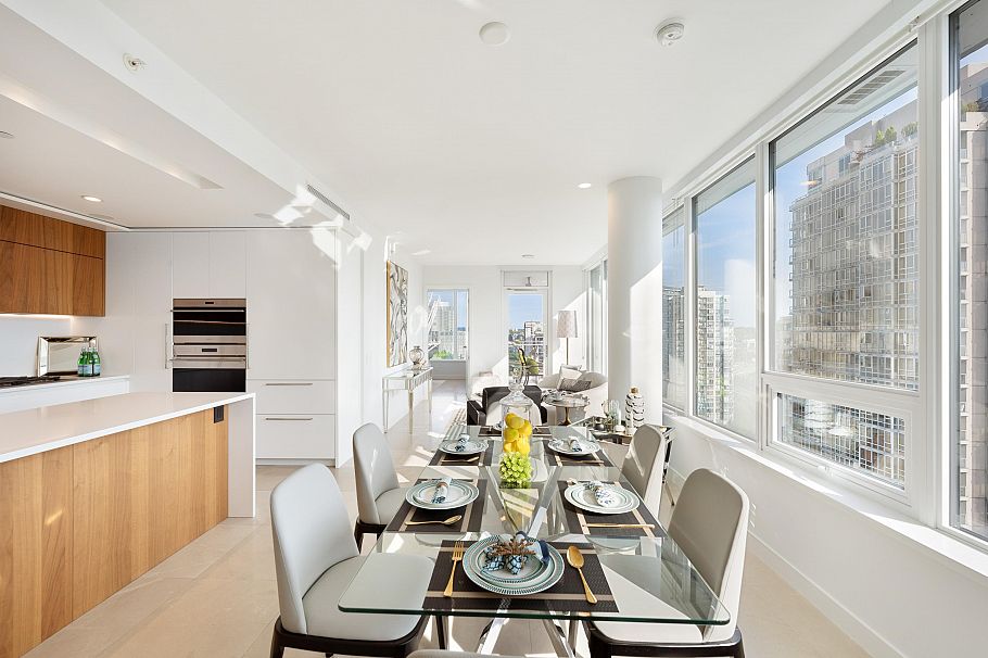 1604 885 Cambie Street Vancouver, BC - 1