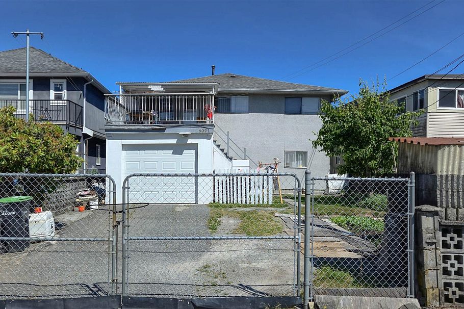 6021 Commercial Street Vancouver, BC - 32