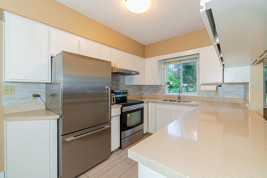 6812 Arbutus Street Vancouver, BC - 9