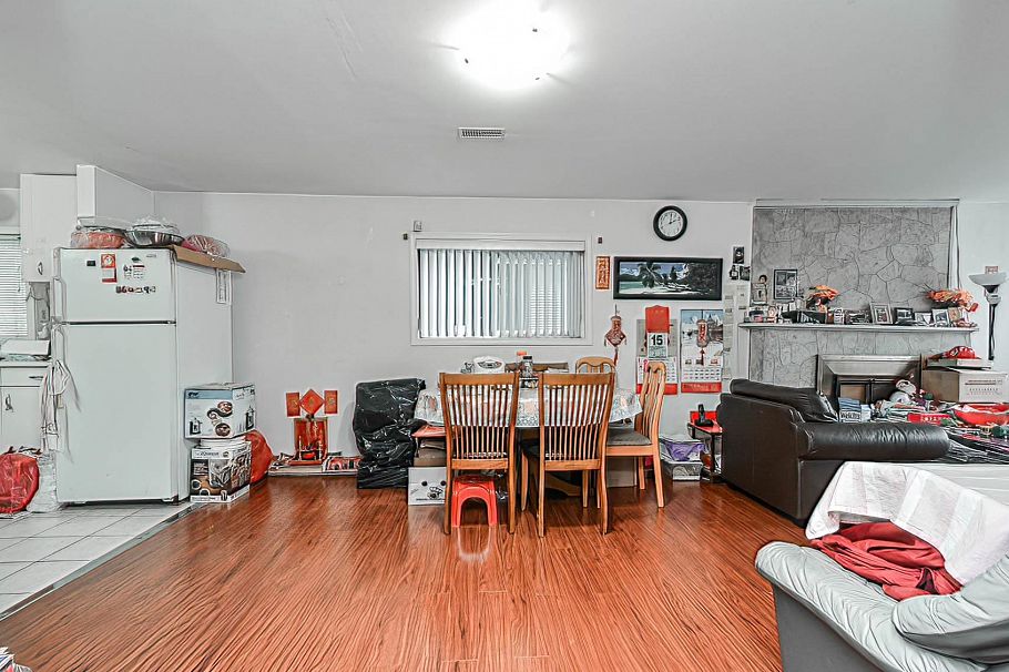 6021 Commercial Street Vancouver, BC - 25