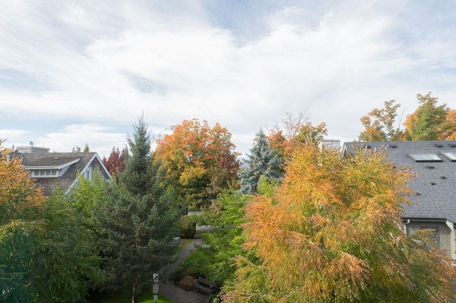 5952 Chancellor Mews Vancouver, BC - 37