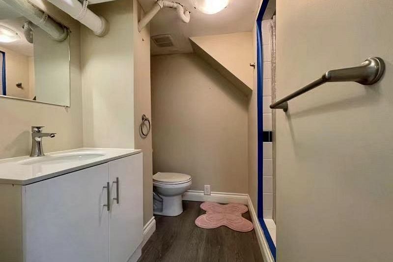 1749 West 62nd Avenue Vancouver, BC - 13