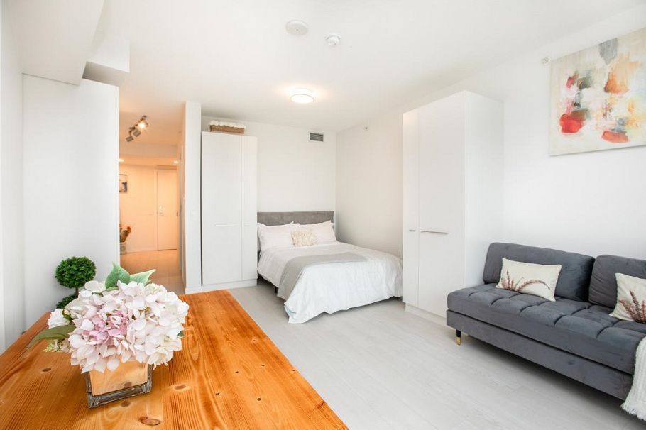 310 180 E 2nd Avenue Vancouver, BC - 9