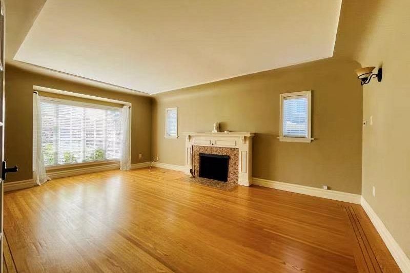 1749 West 62nd Avenue Vancouver, BC - 2