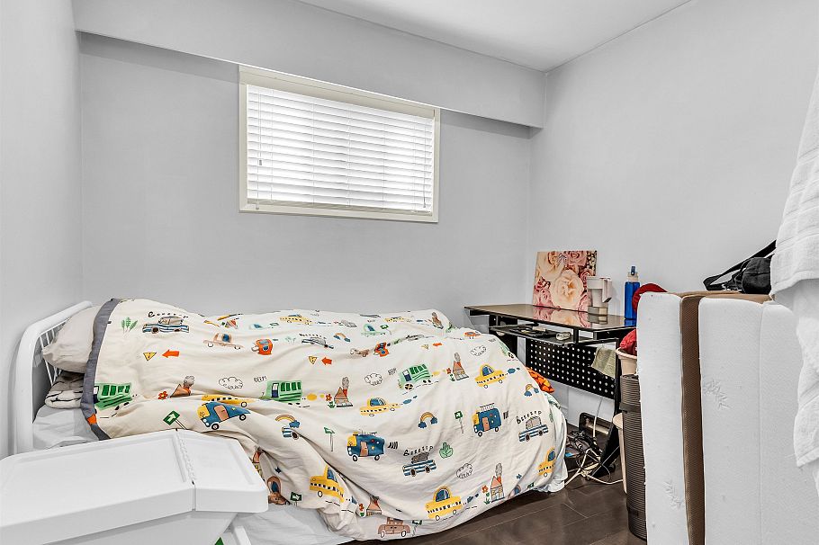 45 Renfrew Street Vancouver, BC - 20