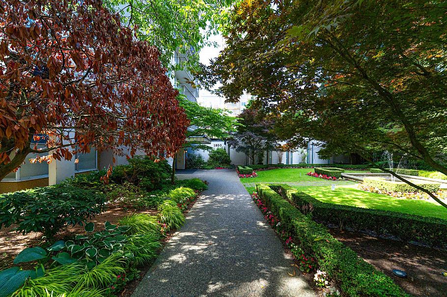 1603 1850 Comox Street Vancouver, BC - 24