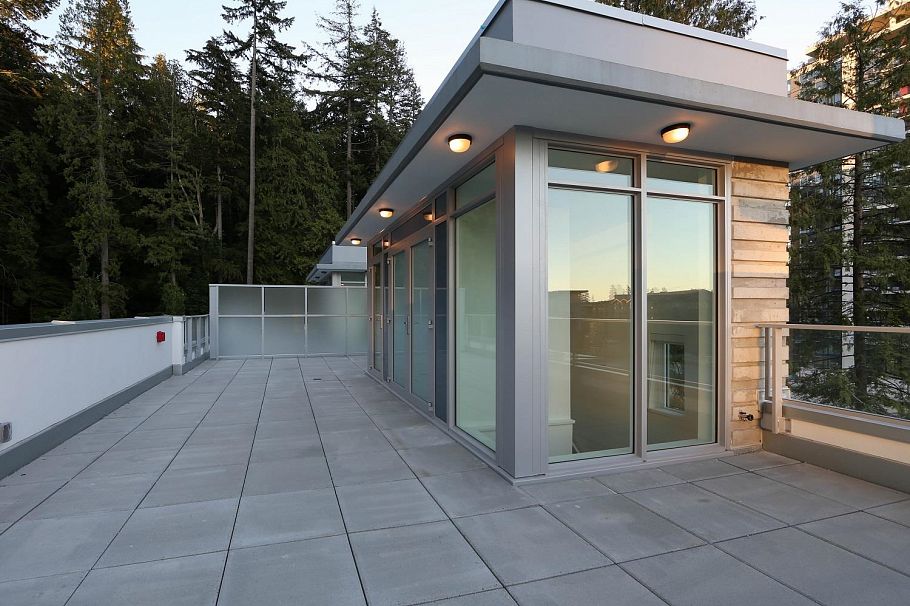 TH2 3355 Binning Road Vancouver, BC - 24