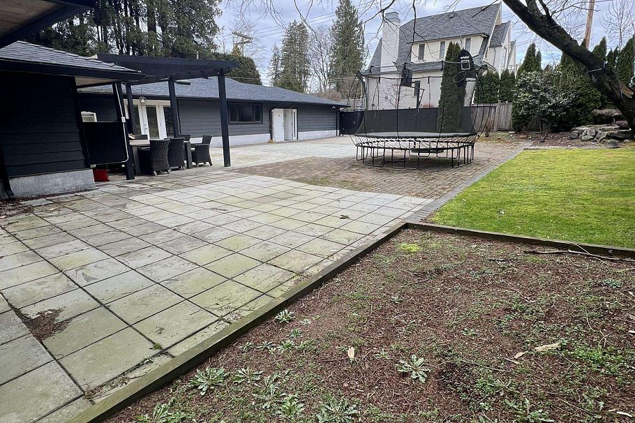 4888 Granville Street Vancouver, BC - 7