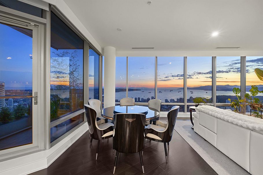 5704 1128 W Georgia Street Vancouver, BC - 9