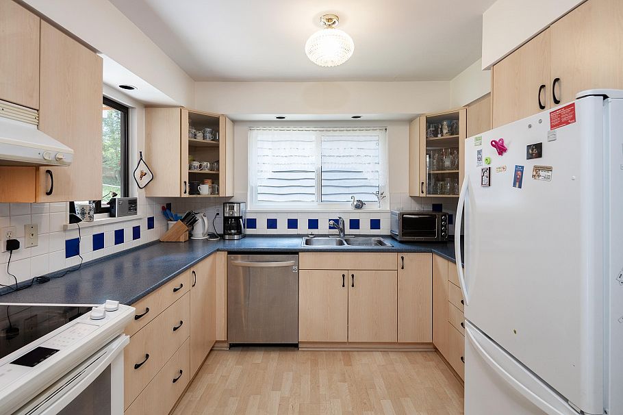 4158 W King Edward Avenue Vancouver, BC - 10