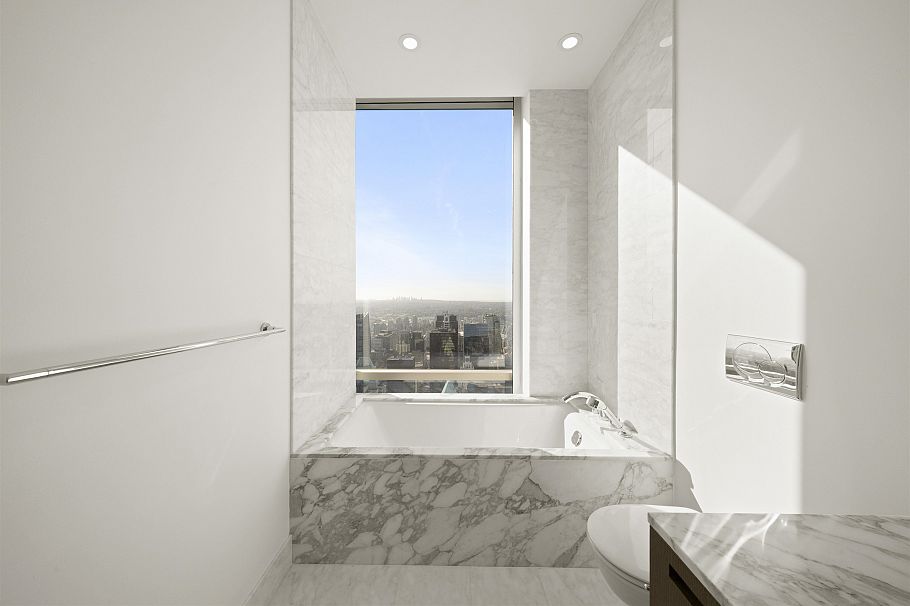 5704 1128 W Georgia Street Vancouver, BC - 25