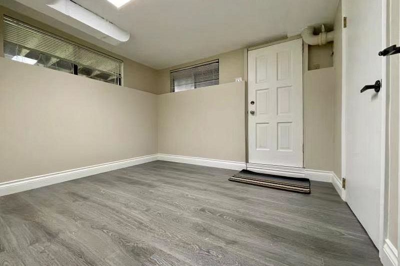 1749 West 62nd Avenue Vancouver, BC - 8