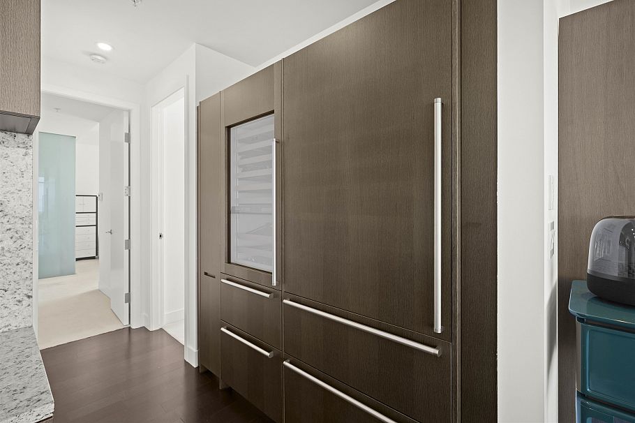 5704 1128 W Georgia Street Vancouver, BC - 15