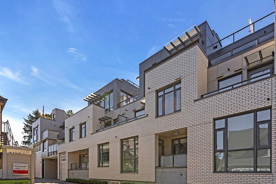 7 2366 Birch Street Vancouver, BC - 23