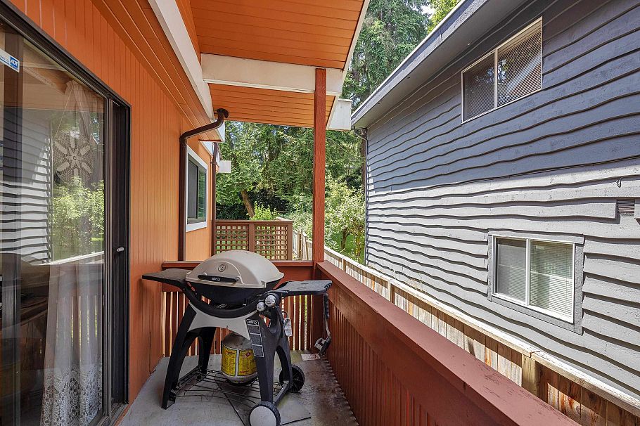 4158 W King Edward Avenue Vancouver, BC - 9