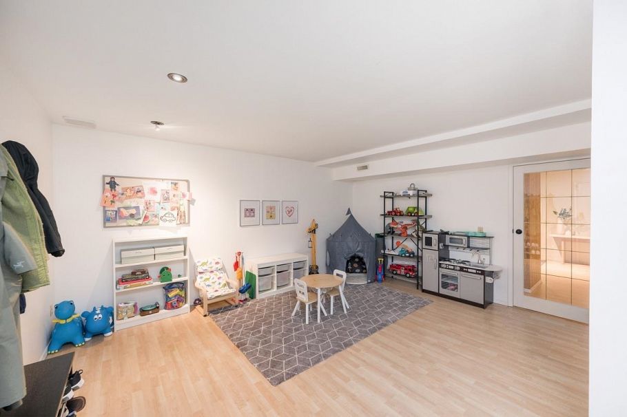 3338 Mahon Avenue North Vancouver, BC - 22