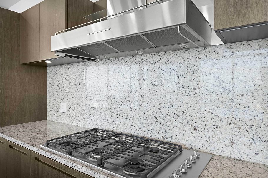 5704 1128 W Georgia Street Vancouver, BC - 14