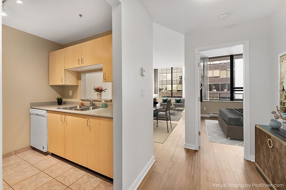 1012 1010 Howe Street Vancouver, BC - 10