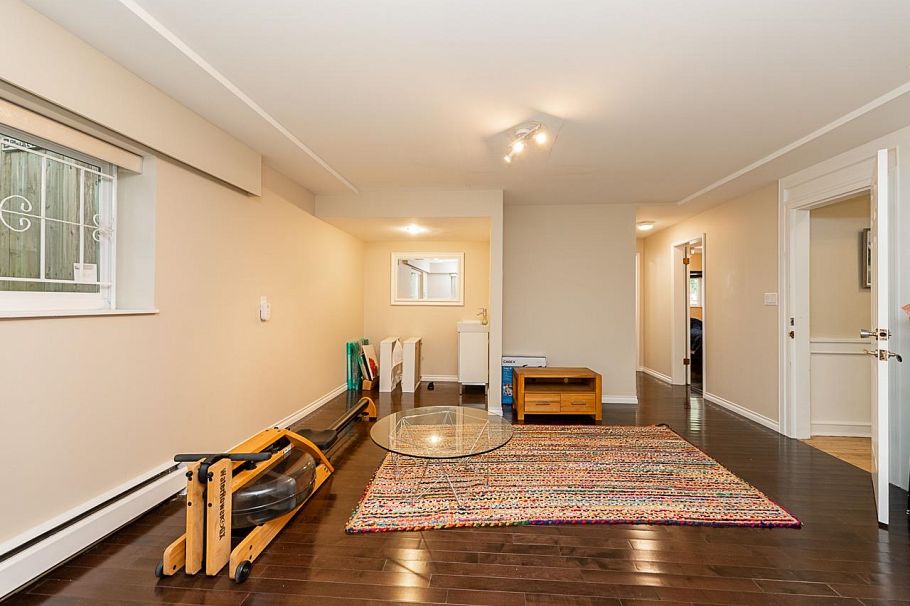 4151 Tytahun Crescent Vancouver, BC - 20