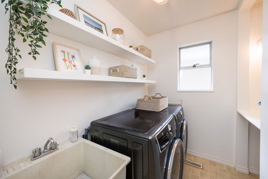 3338 Mahon Avenue North Vancouver, BC - 21