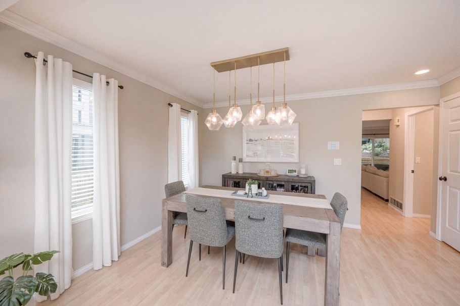 3338 Mahon Avenue North Vancouver, BC - 6