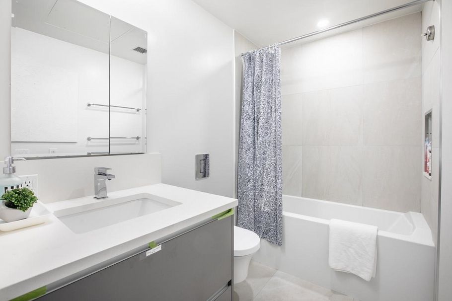 310 180 E 2nd Avenue Vancouver, BC - 14