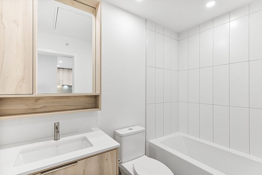 603 3596 Malsum Drive North Vancouver, BC - 14