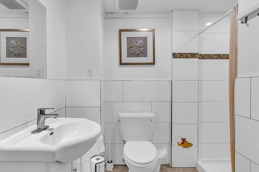 45 Renfrew Street Vancouver, BC - 29