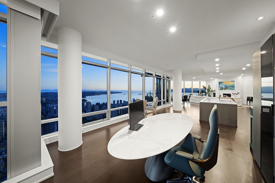 5704 1128 W Georgia Street Vancouver, BC - 19