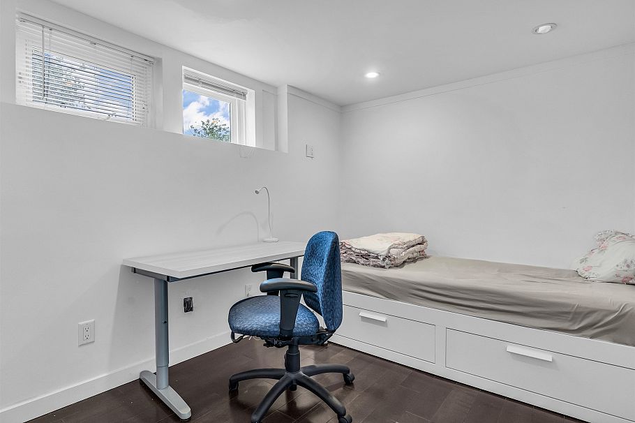 45 Renfrew Street Vancouver, BC - 31