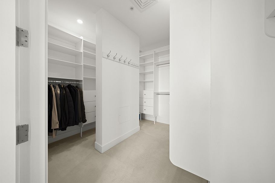 5704 1128 W Georgia Street Vancouver, BC - 22