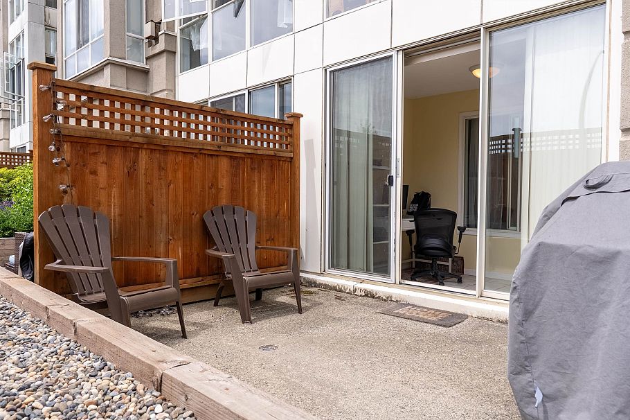 115 630 Roche Point Drive North Vancouver, BC - 2