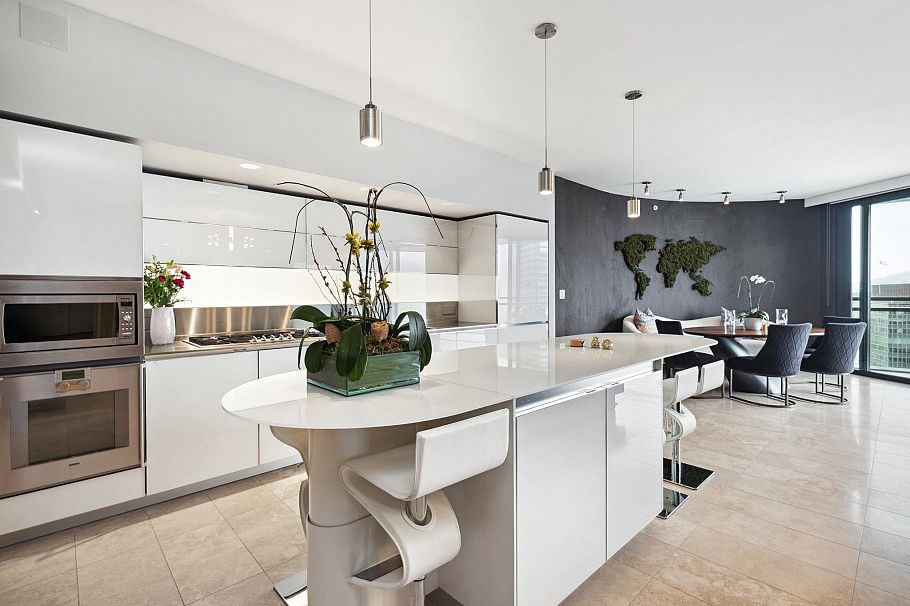 3006 838 W Hastings Street Vancouver, BC - 2