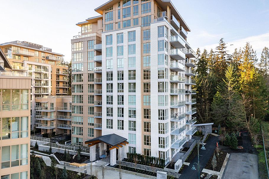 102 2375 Emery Court North Vancouver, BC - 5