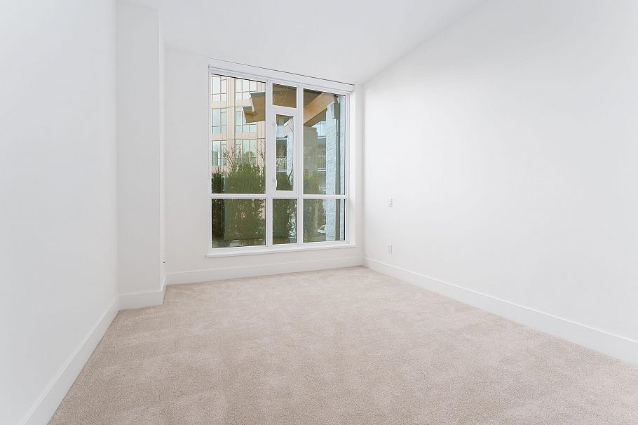 102 2375 Emery Court North Vancouver, BC - 25