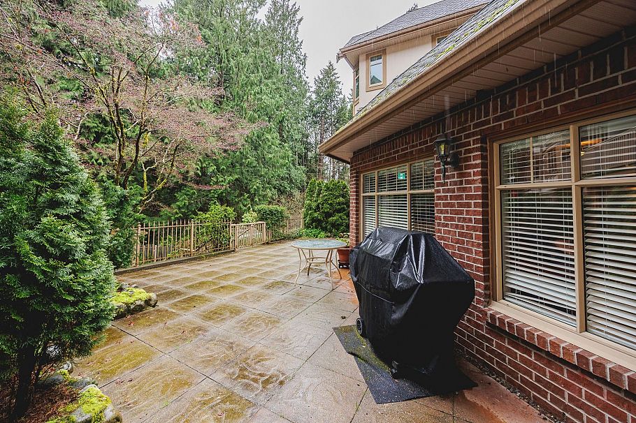 407 2059 Chesterfield Avenue North Vancouver, BC - 37