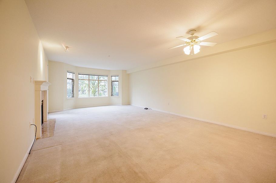 407 2059 Chesterfield Avenue North Vancouver, BC - 25