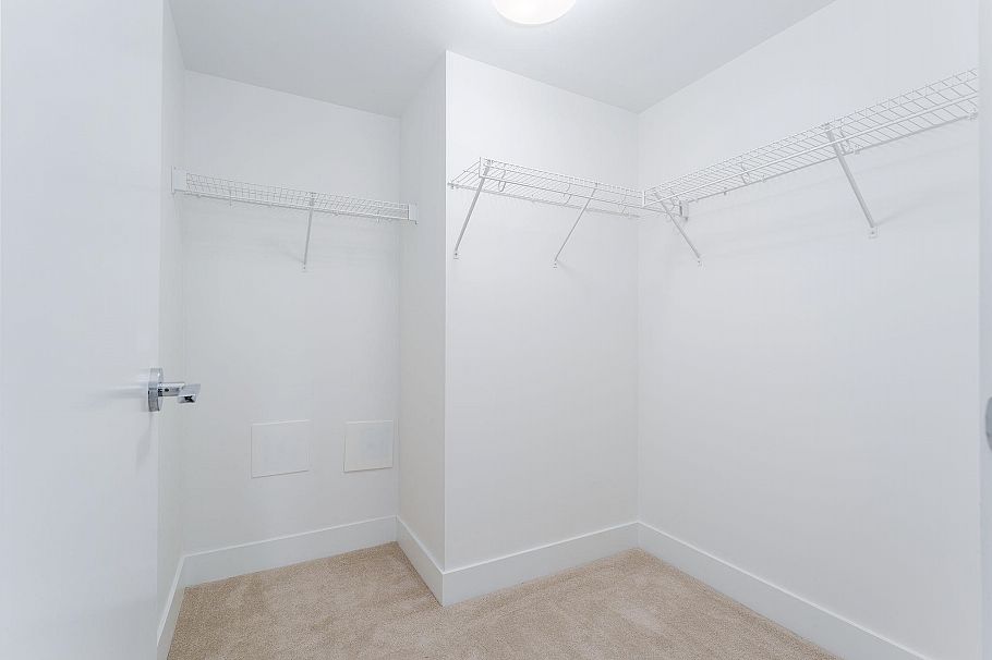 102 2375 Emery Court North Vancouver, BC - 28