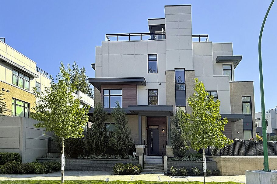 133 2035 Glenaire Drive North Vancouver, BC - 27