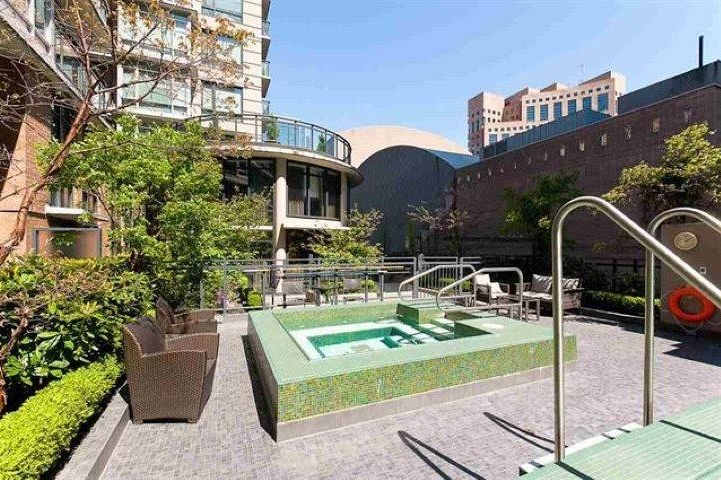 803 788 Richards Street Vancouver, BC - 9