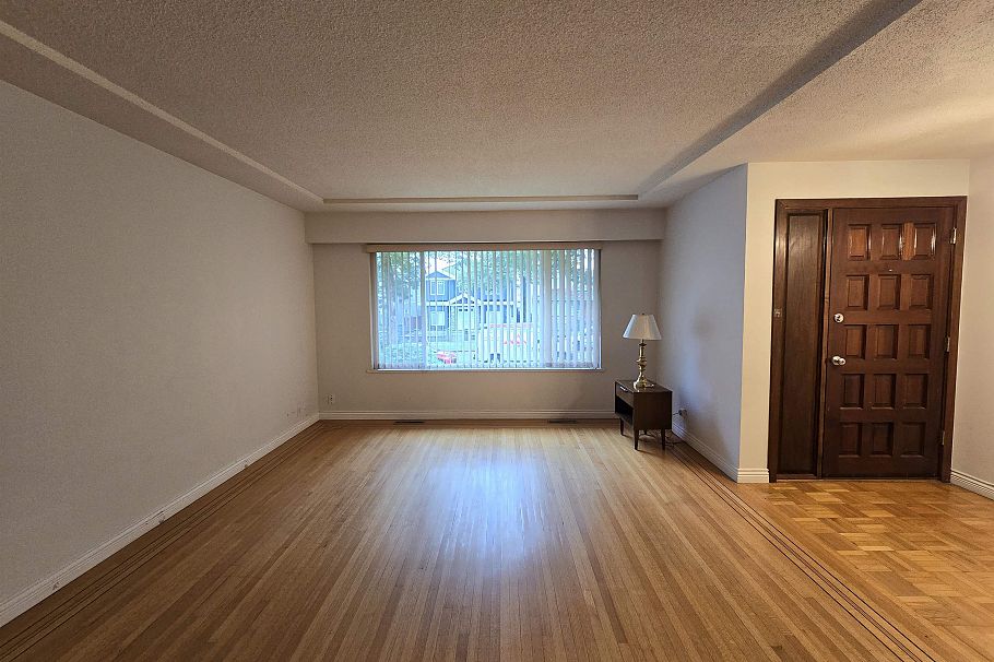 3369 Price Street Vancouver, BC - 5