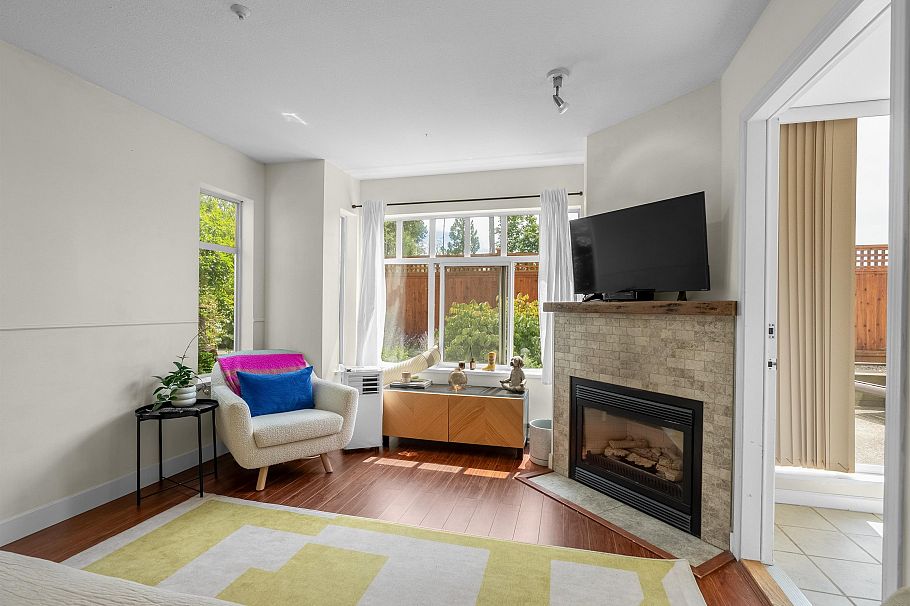 115 630 Roche Point Drive North Vancouver, BC - 3