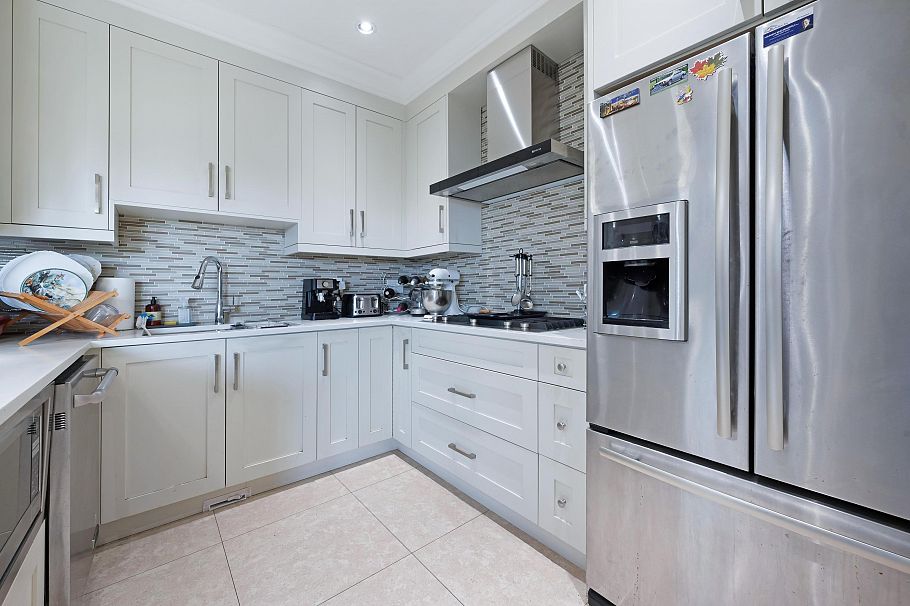 242 E 65th Avenue Vancouver, BC - 14