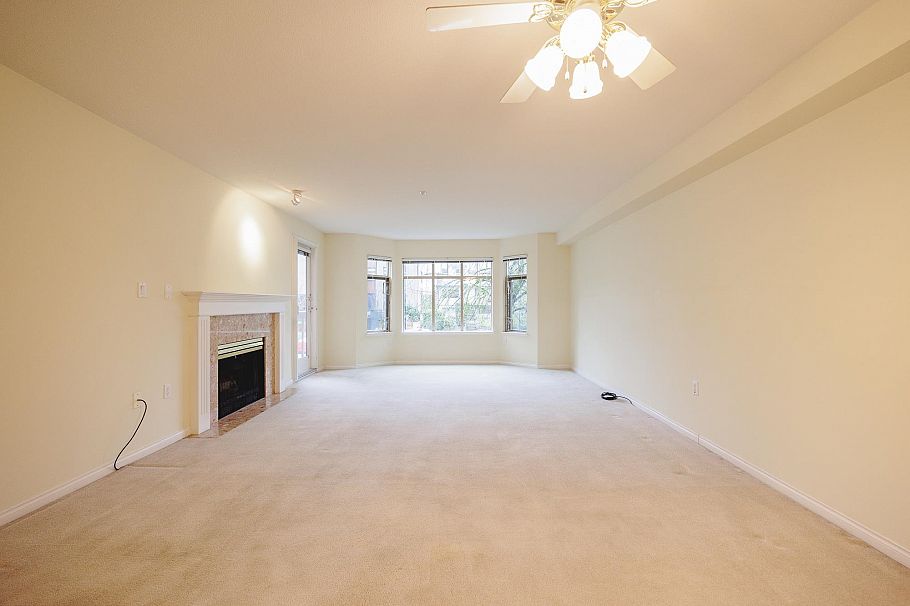 407 2059 Chesterfield Avenue North Vancouver, BC - 26