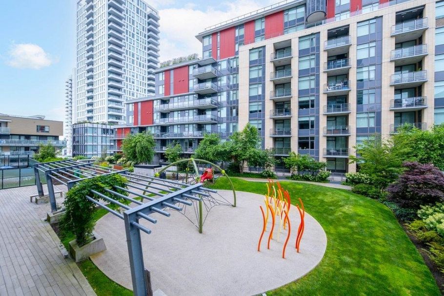 302 8533 River District Crossing Vancouver, BC - 10